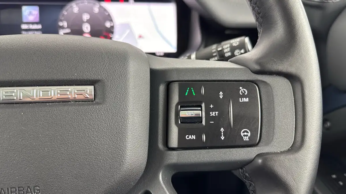 2024-land-rover-110-defender-30-d300-x-dynamic-hse-big-21