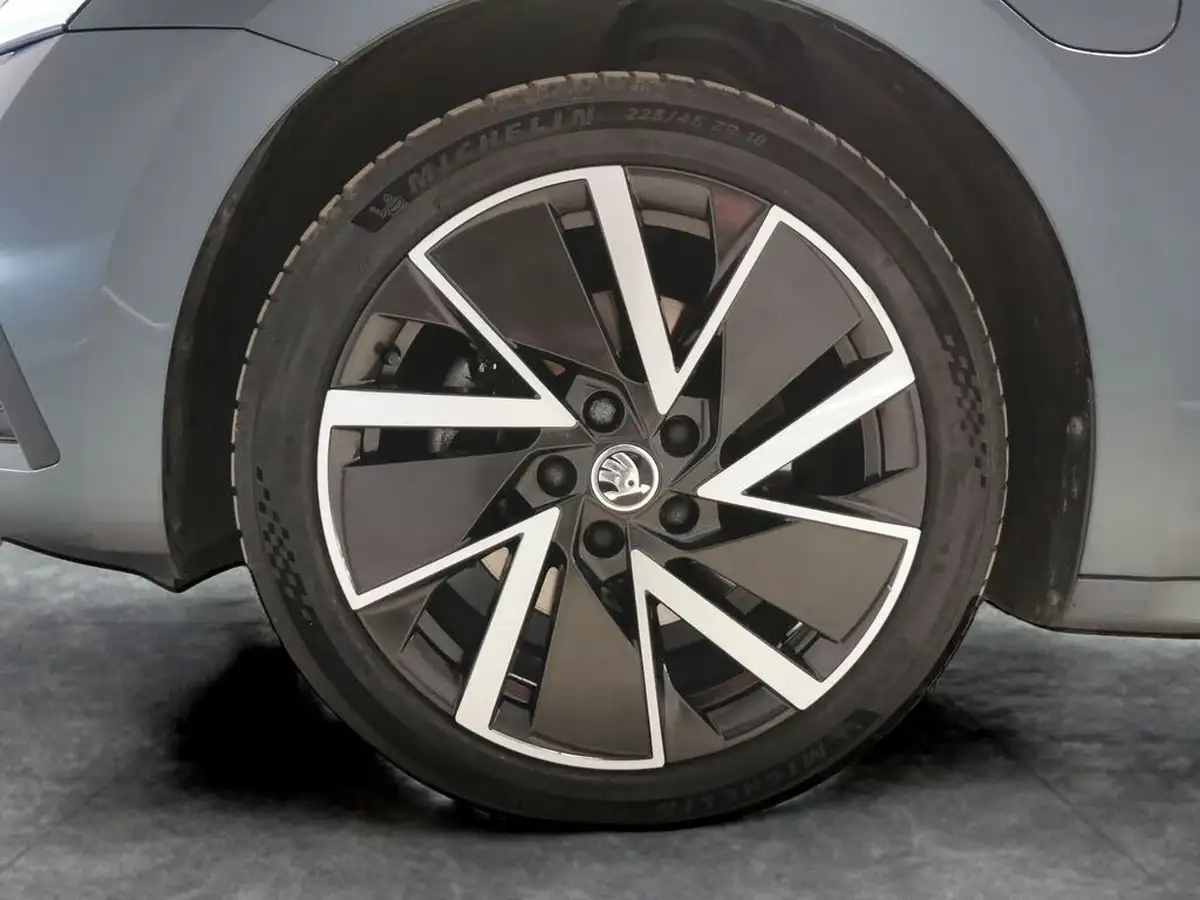 2021-skoda-octavia-14-tsi-se-l-estate-big-25