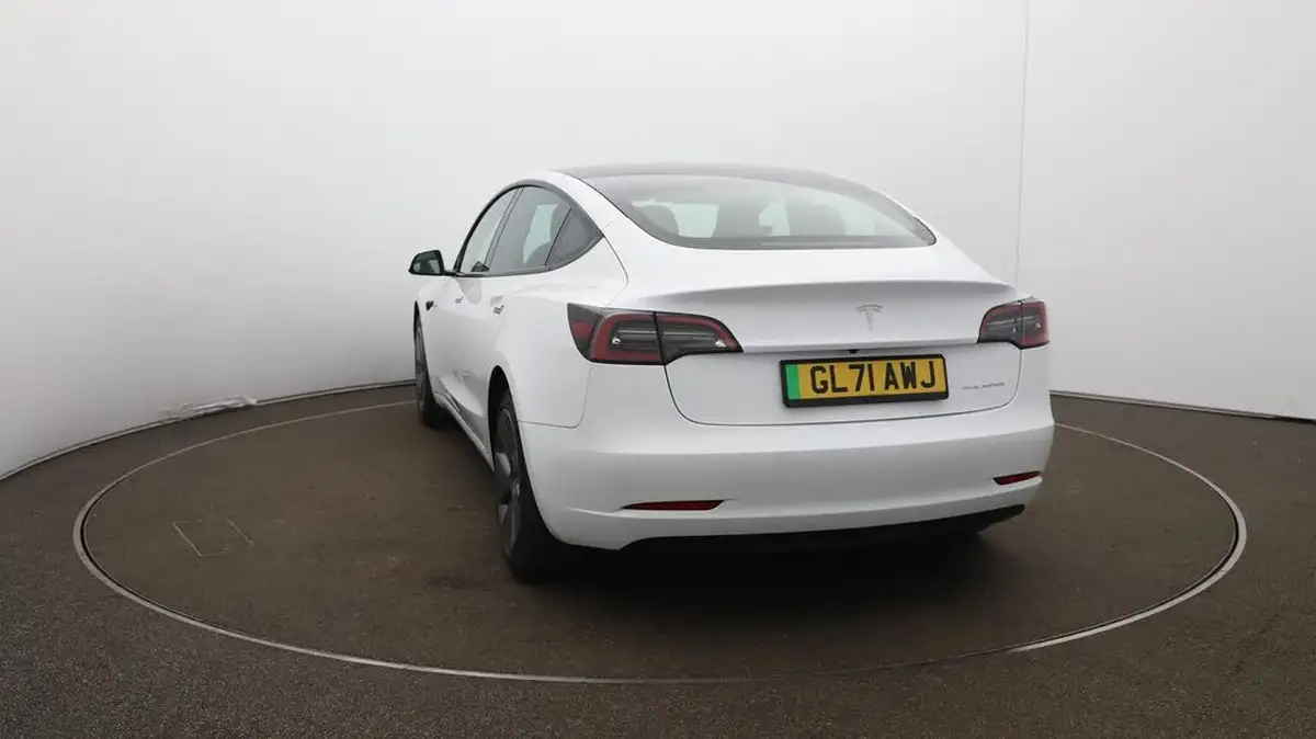 2021-tesla-model-3-e-long-range-awd-big-59