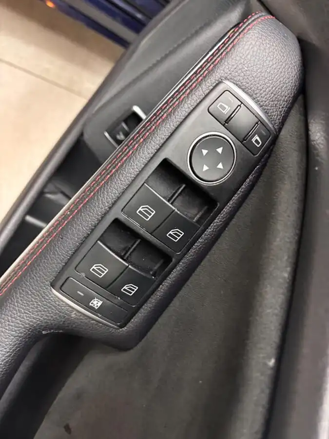 2017-mercedes-benz-cla-21d-cla-220-amg-line-coupe-4d-big-34