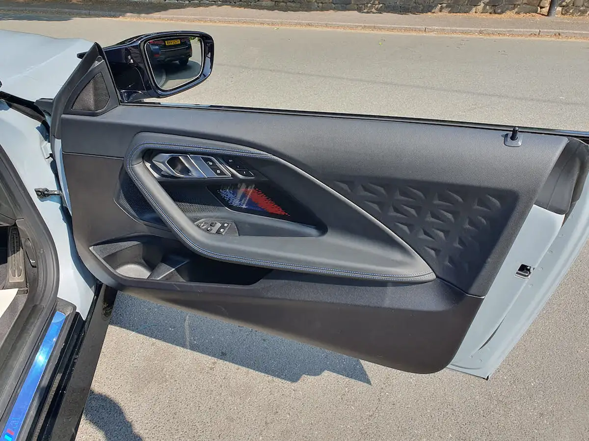 2023-bmw-2-series-30-m240i-big-25