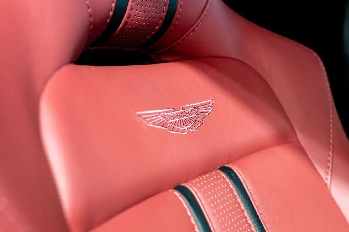 2022-aston-martin-vantage-40-v8-vantage-coupe-auto-big-10