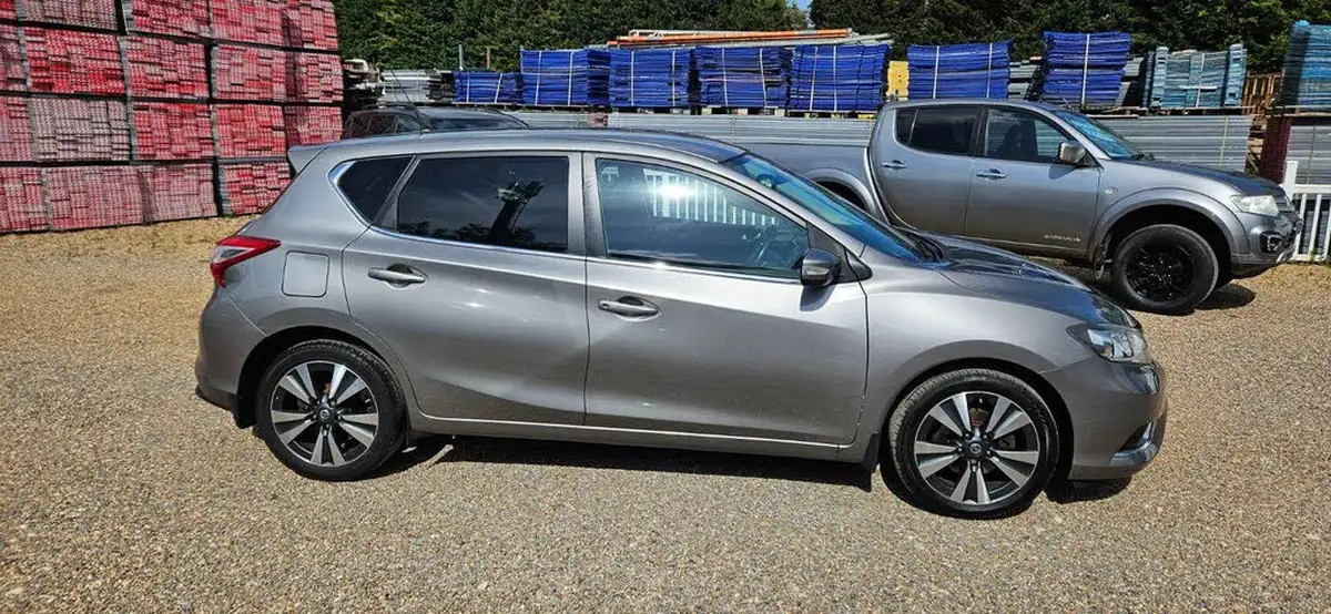 2016-nissan-pulsar-big-4