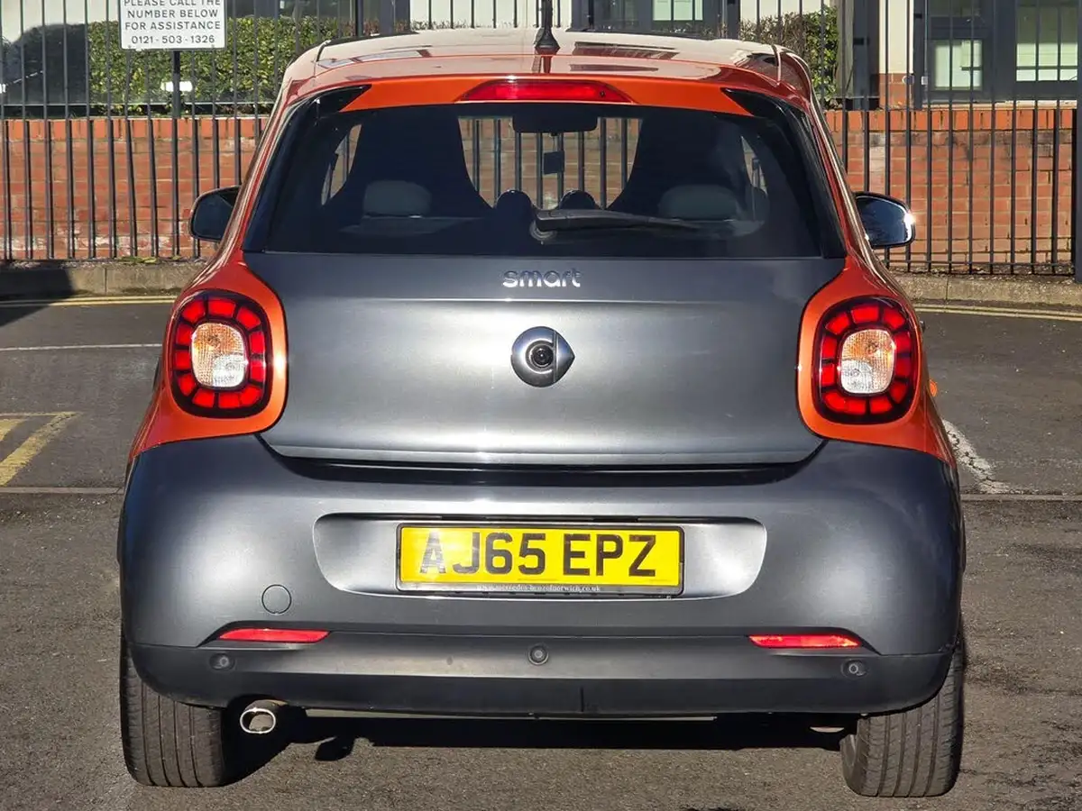 2015-smart-forfour-09-edition-1-big-41