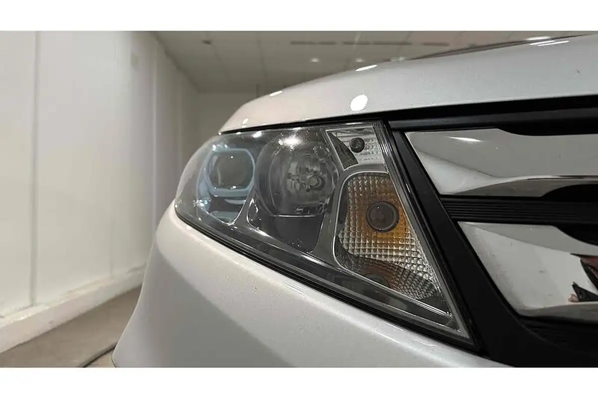 2018-suzuki-vitara-16-sz5-big-17