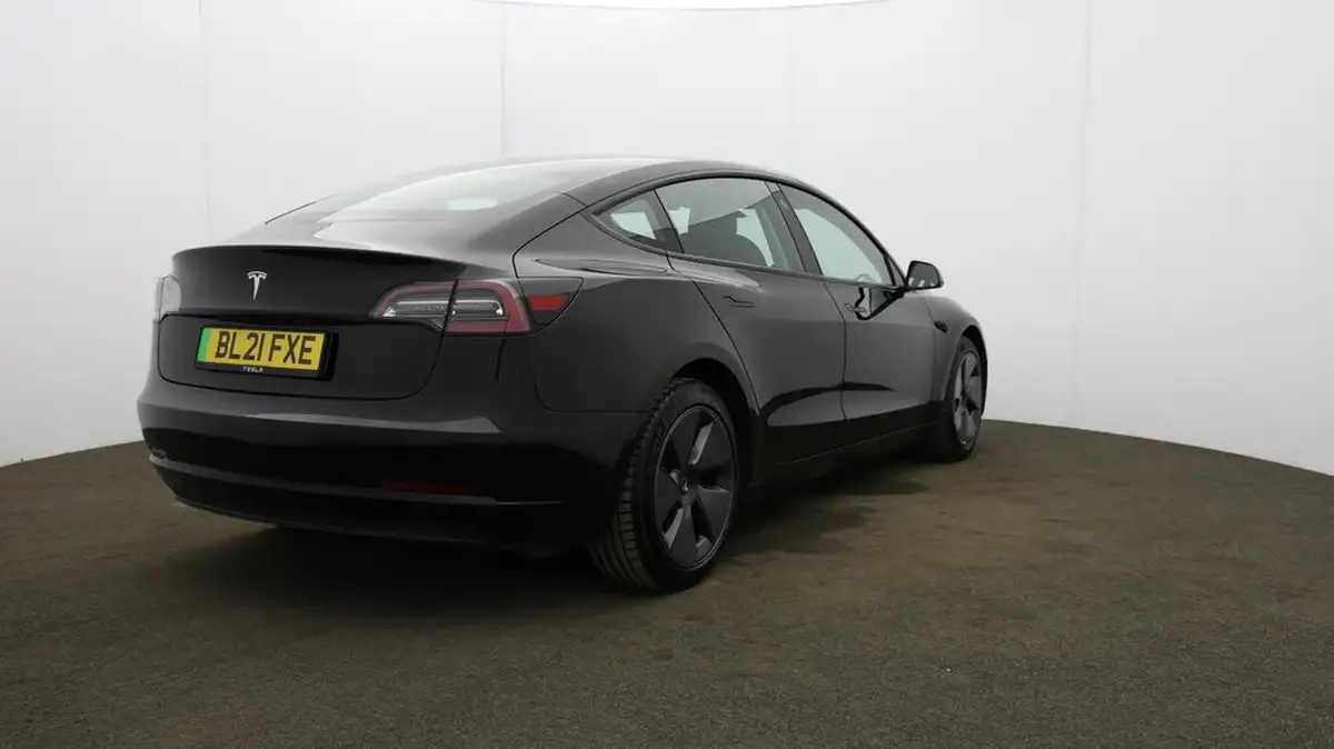 2021-tesla-model-3-e-standard-plus-big-60