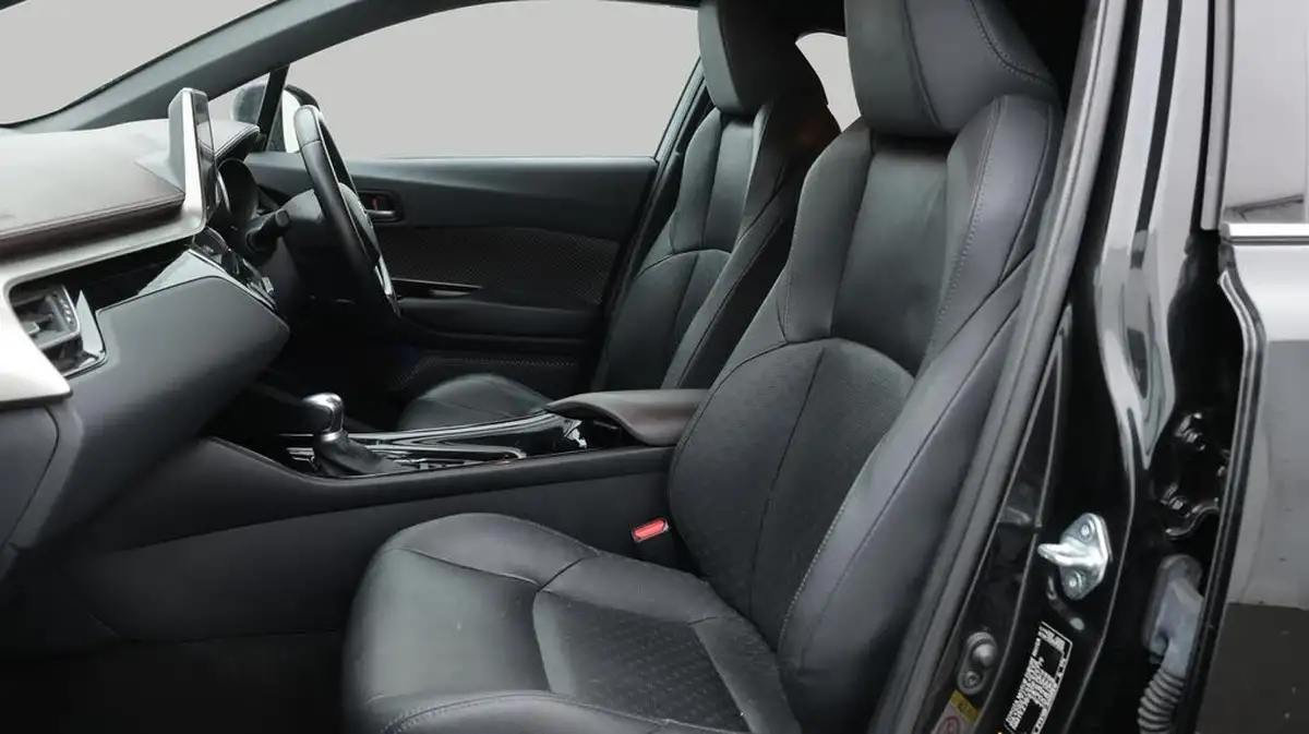 2019-toyota-c-hr-18-vvt-i-excel-big-14