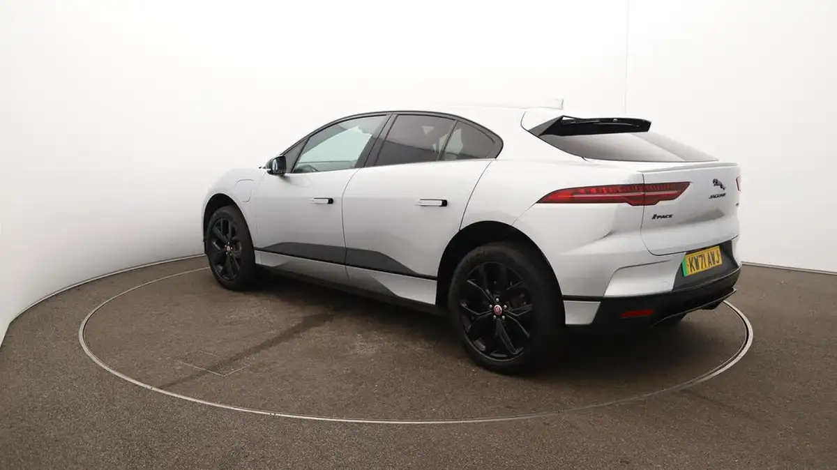2022-jaguar-i-pace-ev400-hse-black-big-65