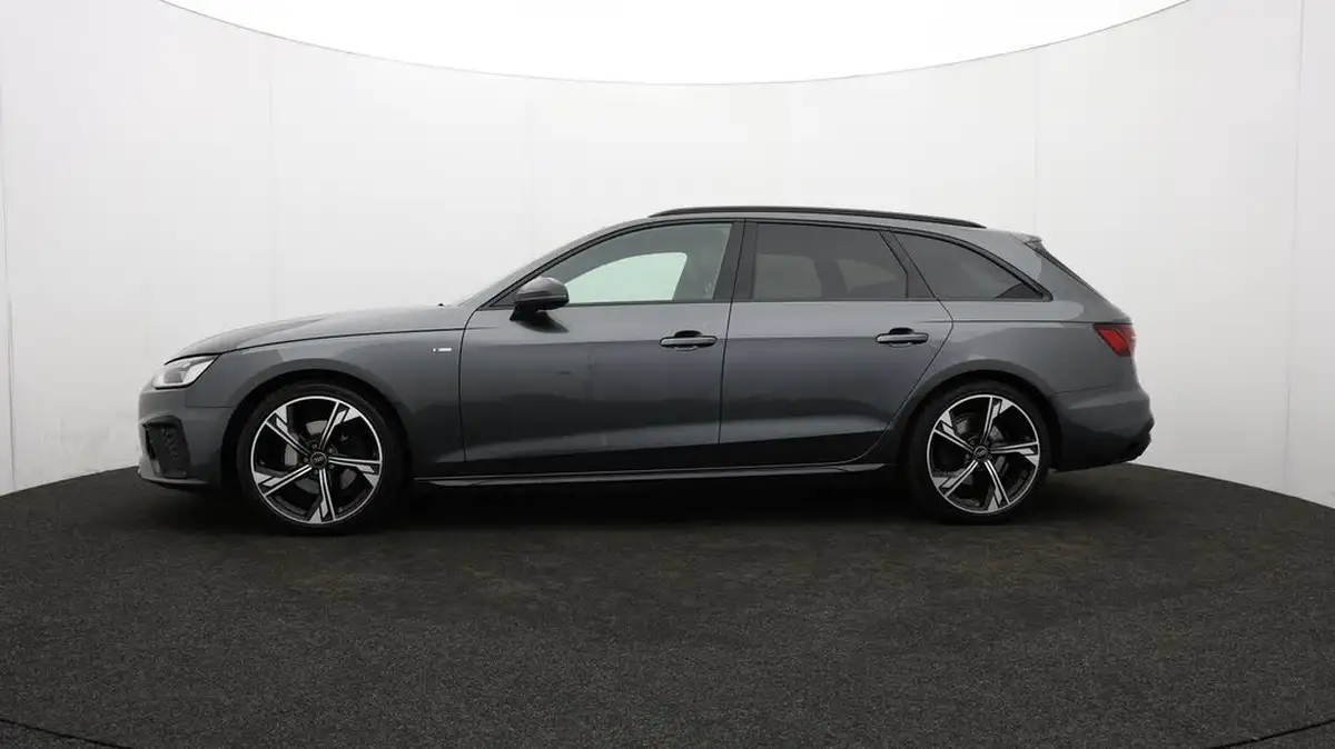 2023-audi-a4-avant-20-35-tdi-black-edition-big-71