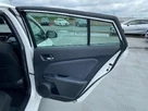 2019-toyota-prius-small-45