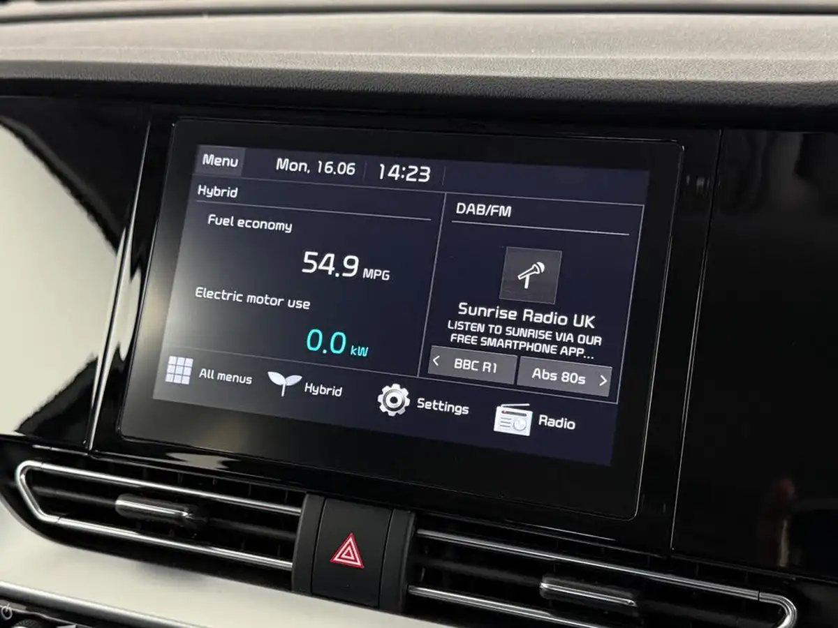 2020-kia-niro-16-gdi-2-big-30