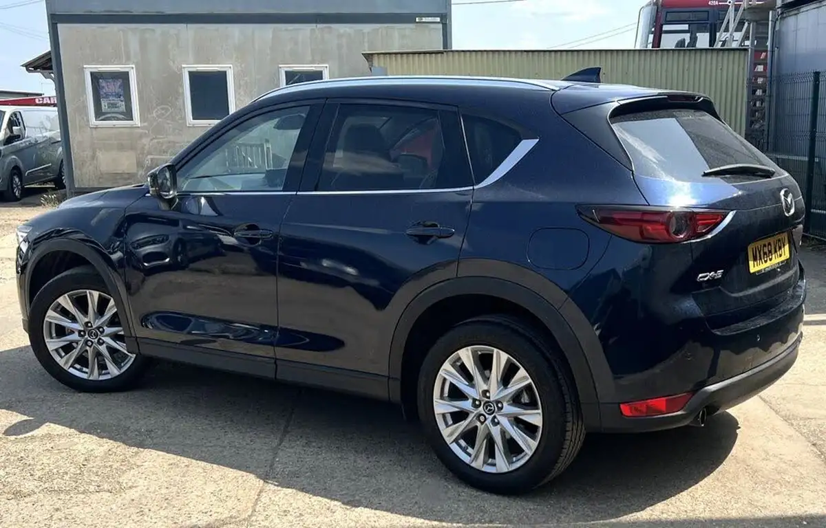 2018-mazda-cx-5-20-sport-nav-big-4