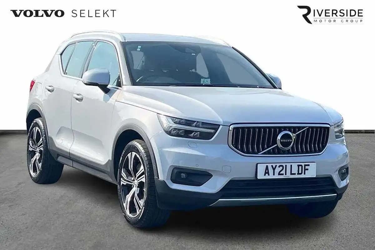 2021-volvo-xc40-15-t4-inscription-208bhp-big-0