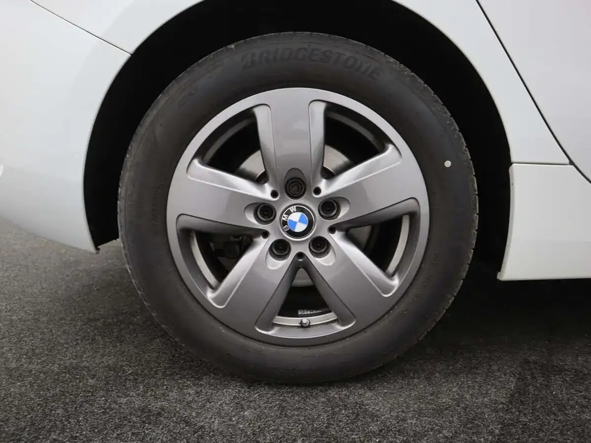 2021-bmw-1-series-15td-116d-se-lcp-big-6