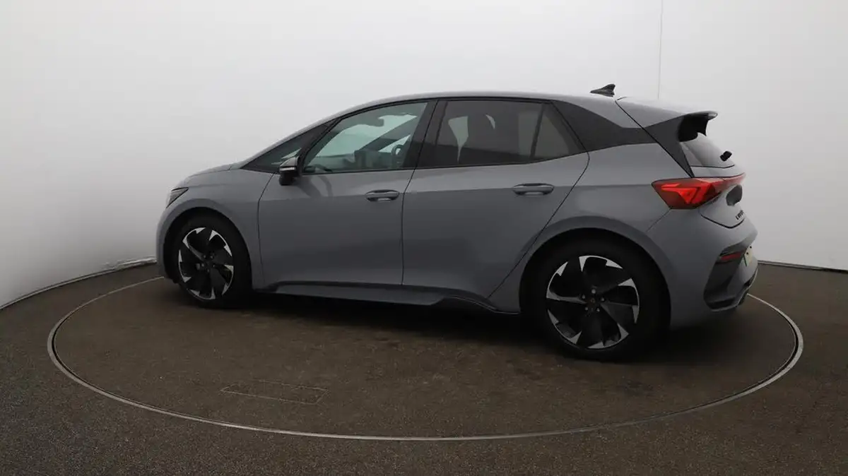 2024-cupra-born-e-v2-edition-big-45
