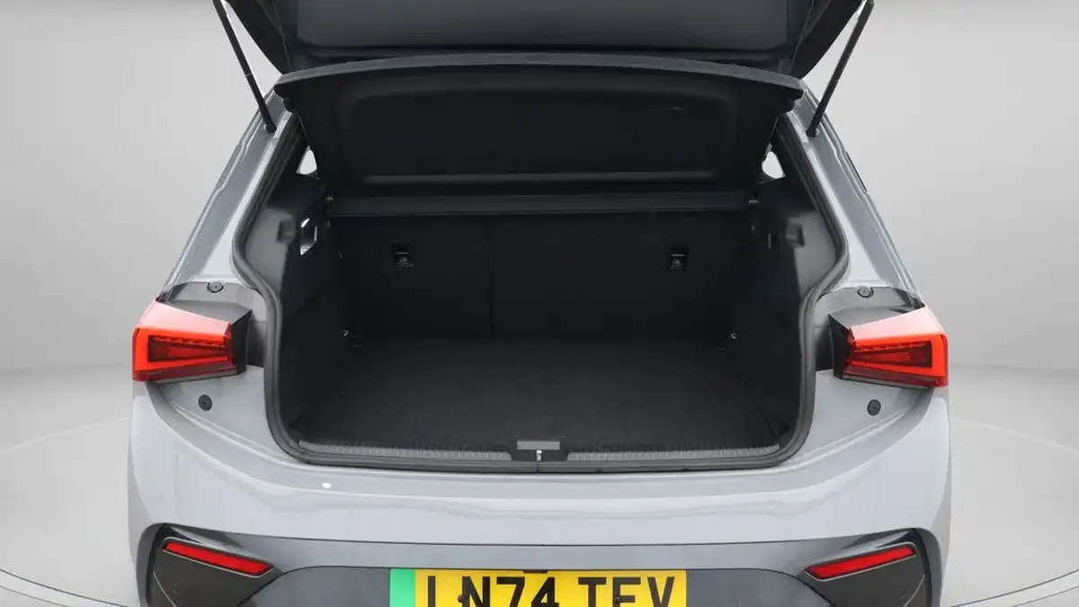 2024-cupra-born-e-v2-edition-big-17