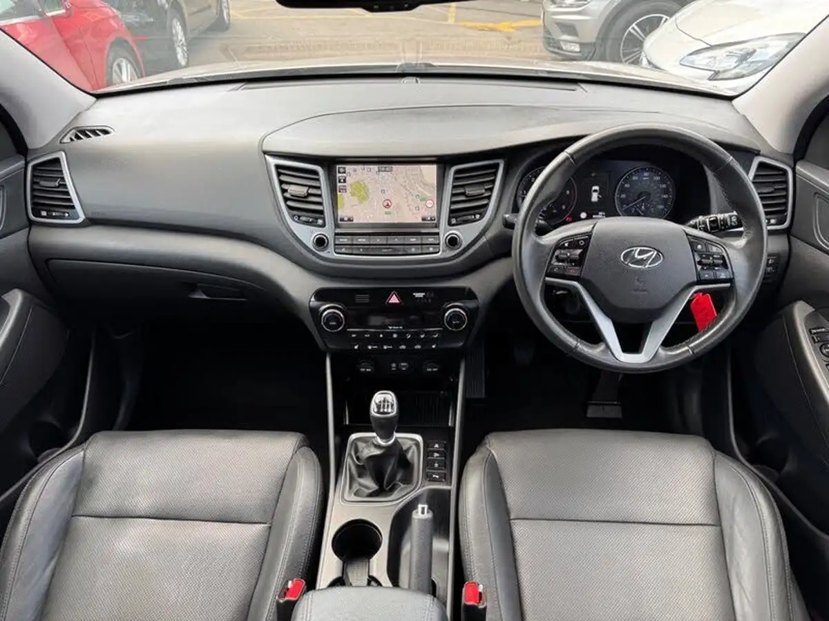 2015-hyundai-tucson-20crdi-blue-drive-premium-big-8