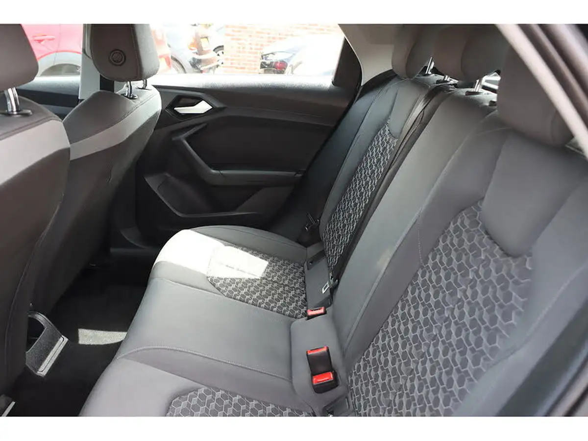 2019-audi-a1-15-35-tfsi-sport-ss-big-22