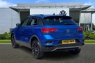 2021-volkswagen-t-roc-15-tsi-black-edition-small-2