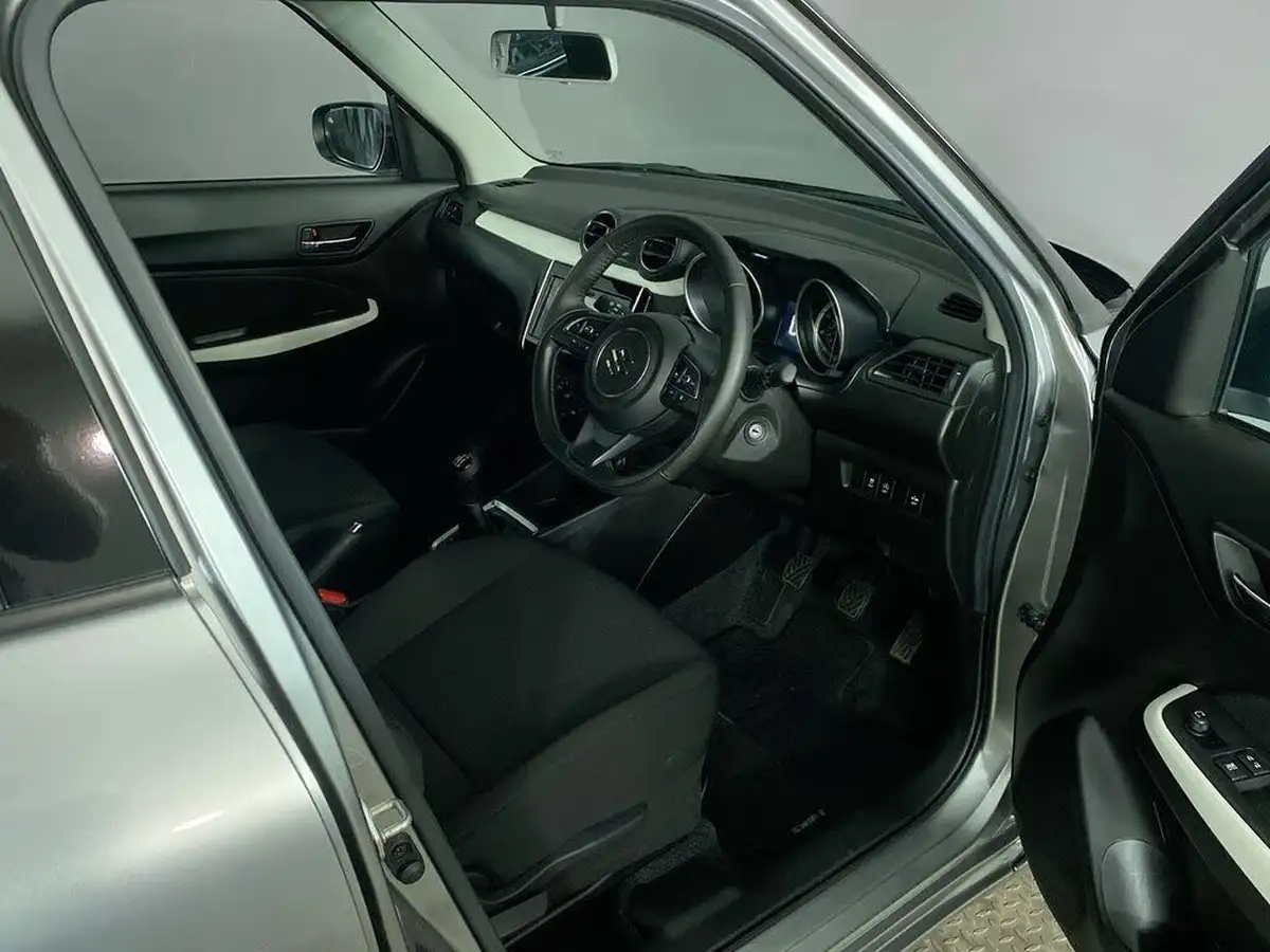 2024-suzuki-swift-12-dualjet-sz-l-big-14