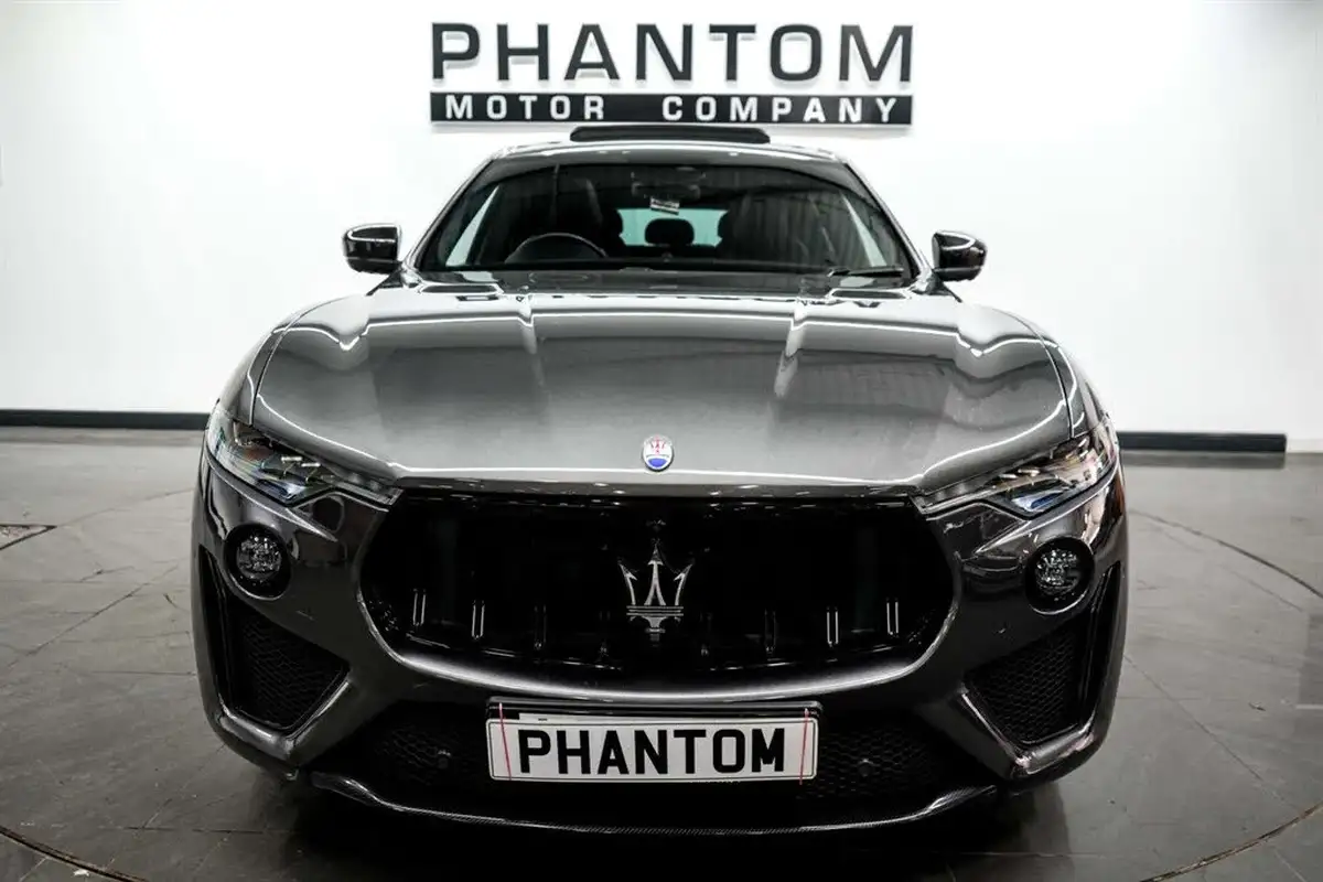 2021-maserati-levante-38-trofeo-big-4