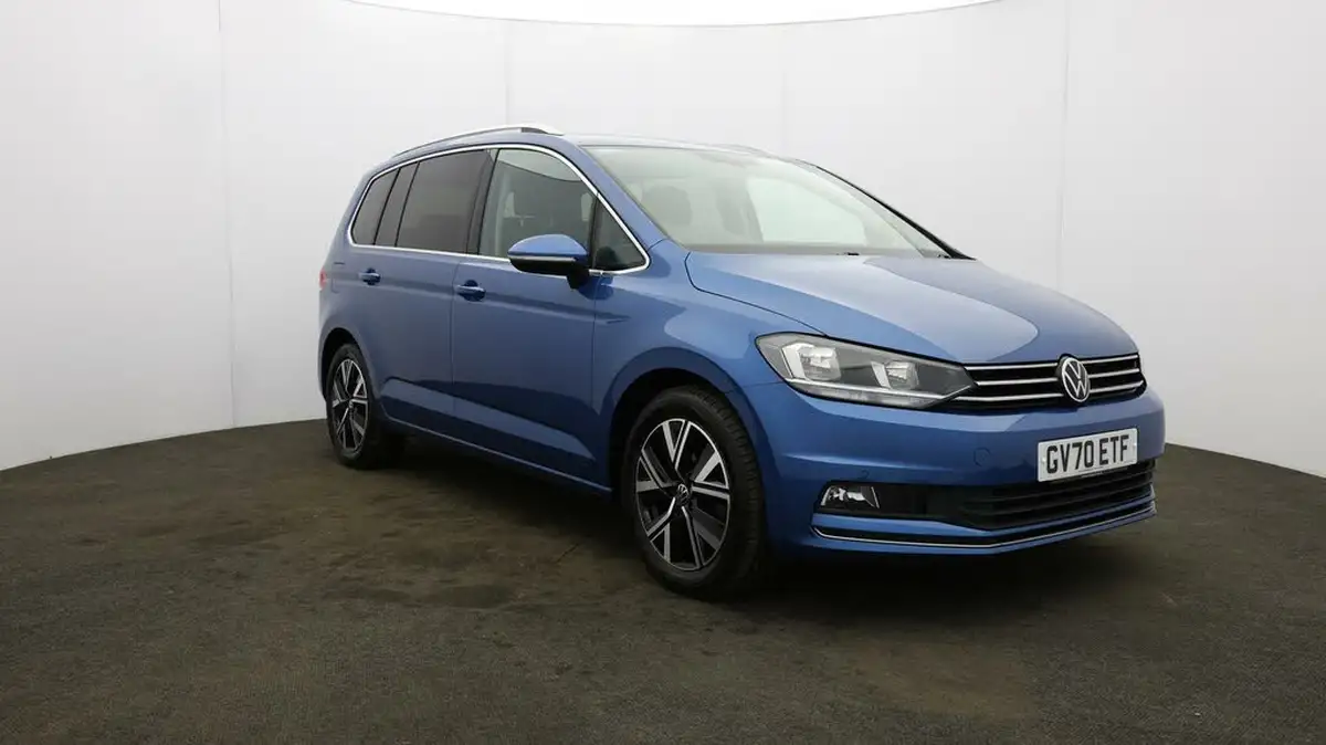 2021-volkswagen-touran-15-tsi-sel-dsg-big-41