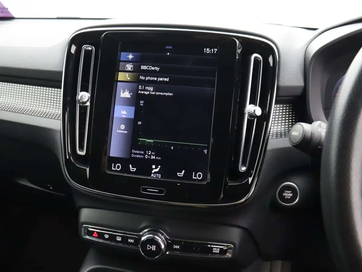 2020-volvo-xc40-15-t3-r-design-geartronic-big-29