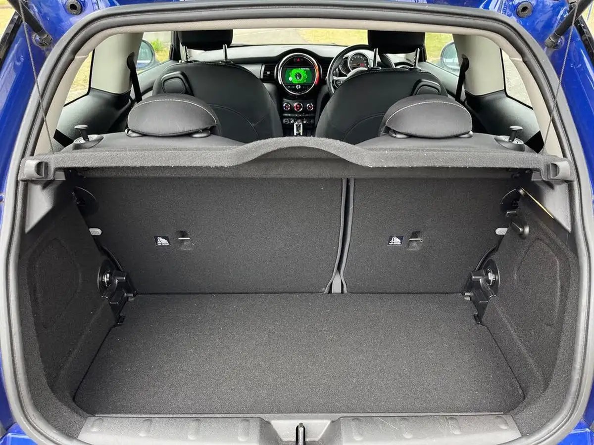 2018-mini-cooper-15-cooper-series-ii-ss-hatchback-3d-auto-big-11