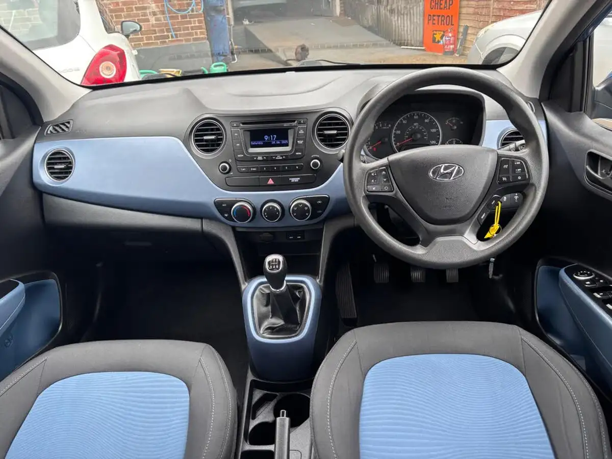 2014-hyundai-i10-10-se-big-6
