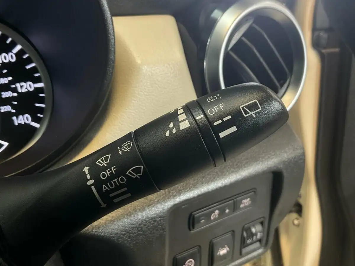 2021-nissan-micra-10-ig-t-acenta-big-37