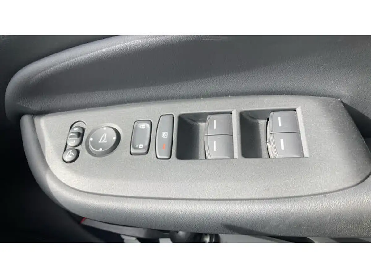 2022-honda-jazz-15-i-mmd-ex-107ps-big-29