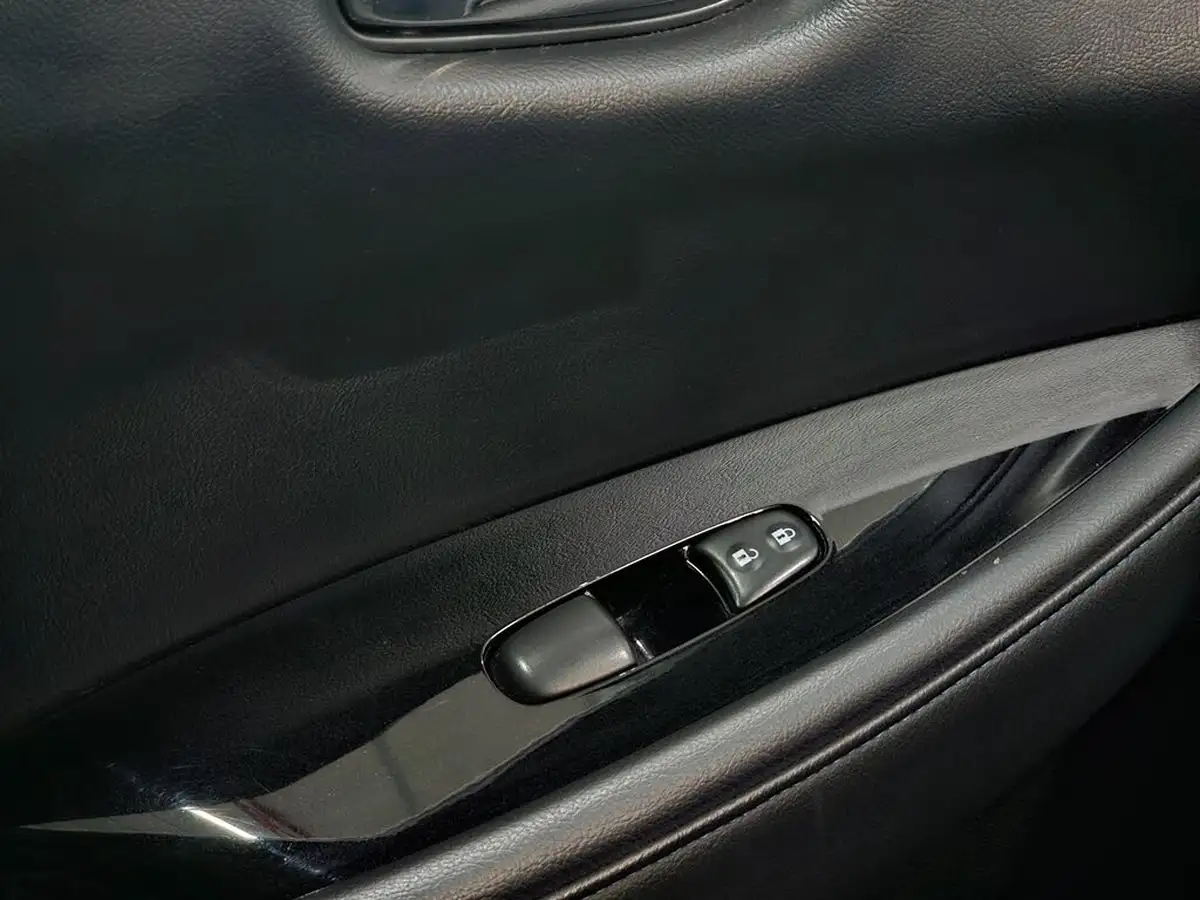 2019-nissan-leaf-e-n-connecta-big-69