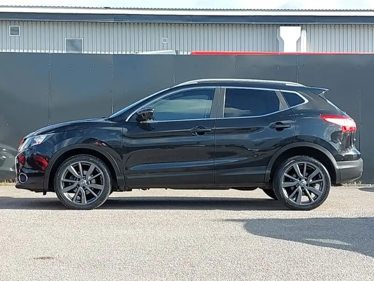 2017-nissan-qashqai-15dci-tekna-big-3