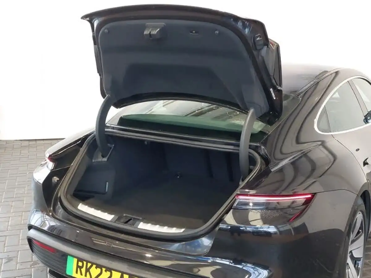 2022-porsche-taycan-e-4s-530ps-big-7