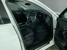 2022-audi-e-tron-55e-technik-station-wagon-small-14