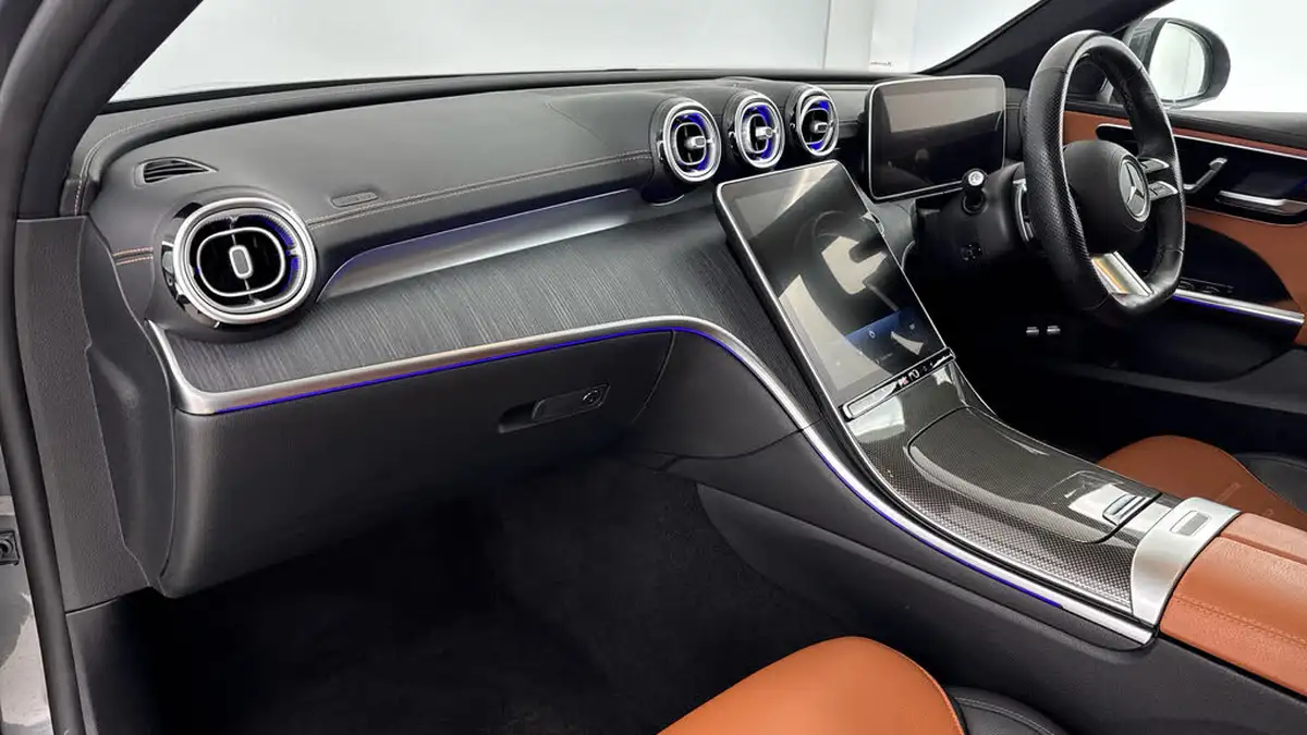 2022-mercedes-benz-c-class-big-9