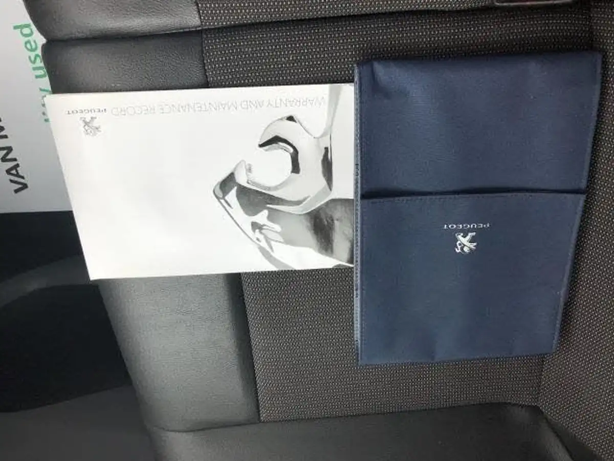 2021-peugeot-expert-15-bluehdi-compact-120bhp-big-32