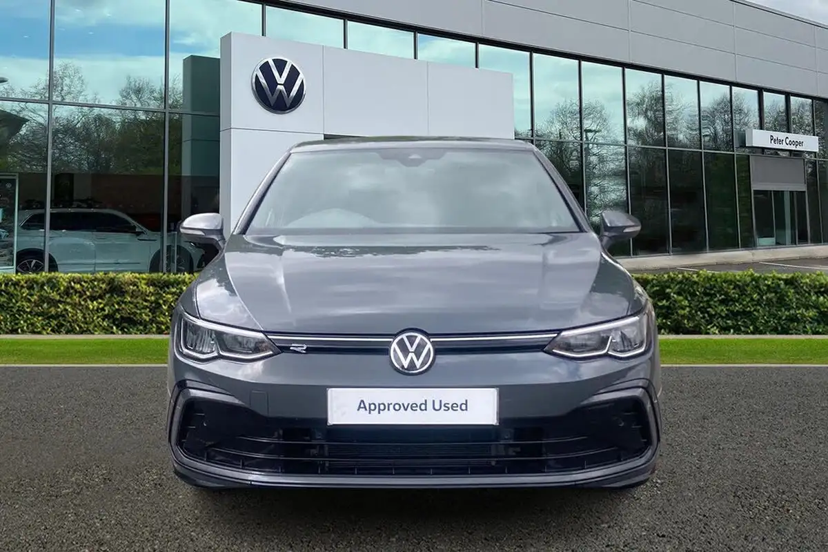 2022-volkswagen-golf-15-etsi-r-line-150ps-hatchback-big-39