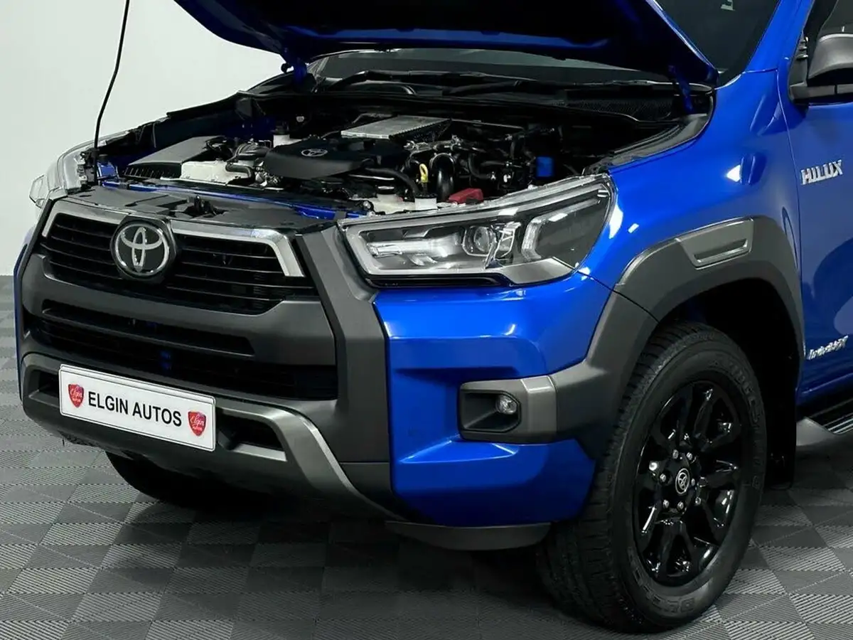 2021-toyota-hi-lux-28d-4d-invincible-x-at35-204hpeu6dt-e-big-13