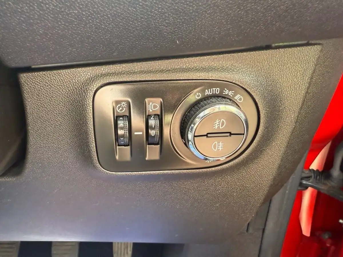 2018-vauxhall-corsa-14i-energy-ac-big-25