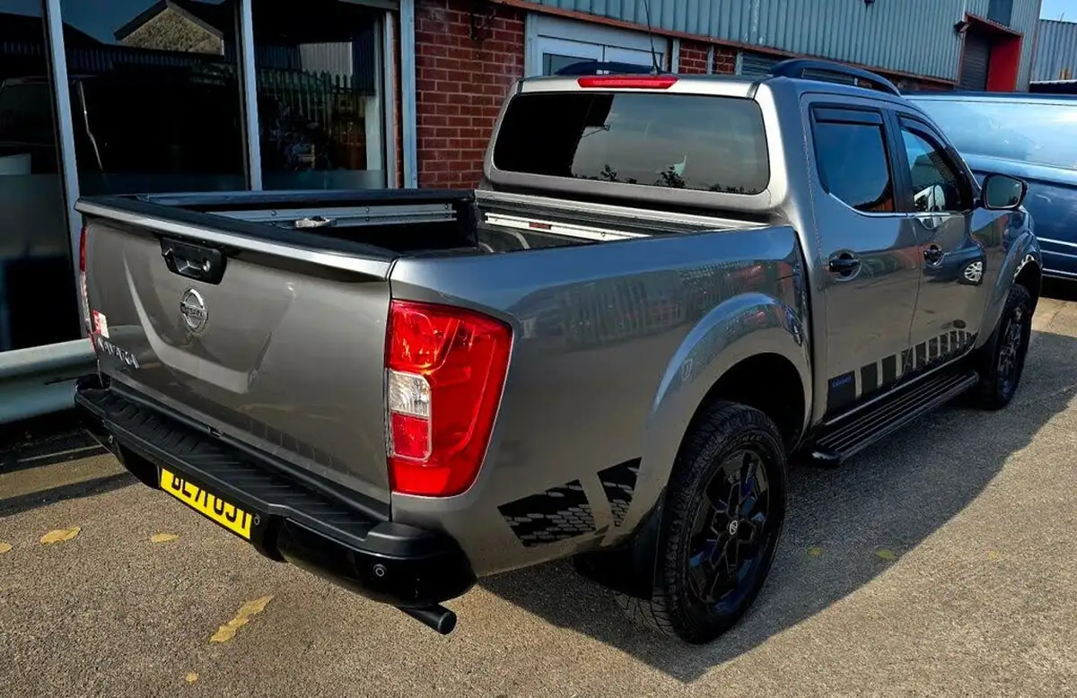2021-nissan-navara-23dci-tt-n-guard-8-navileathersunroof-auto-big-5