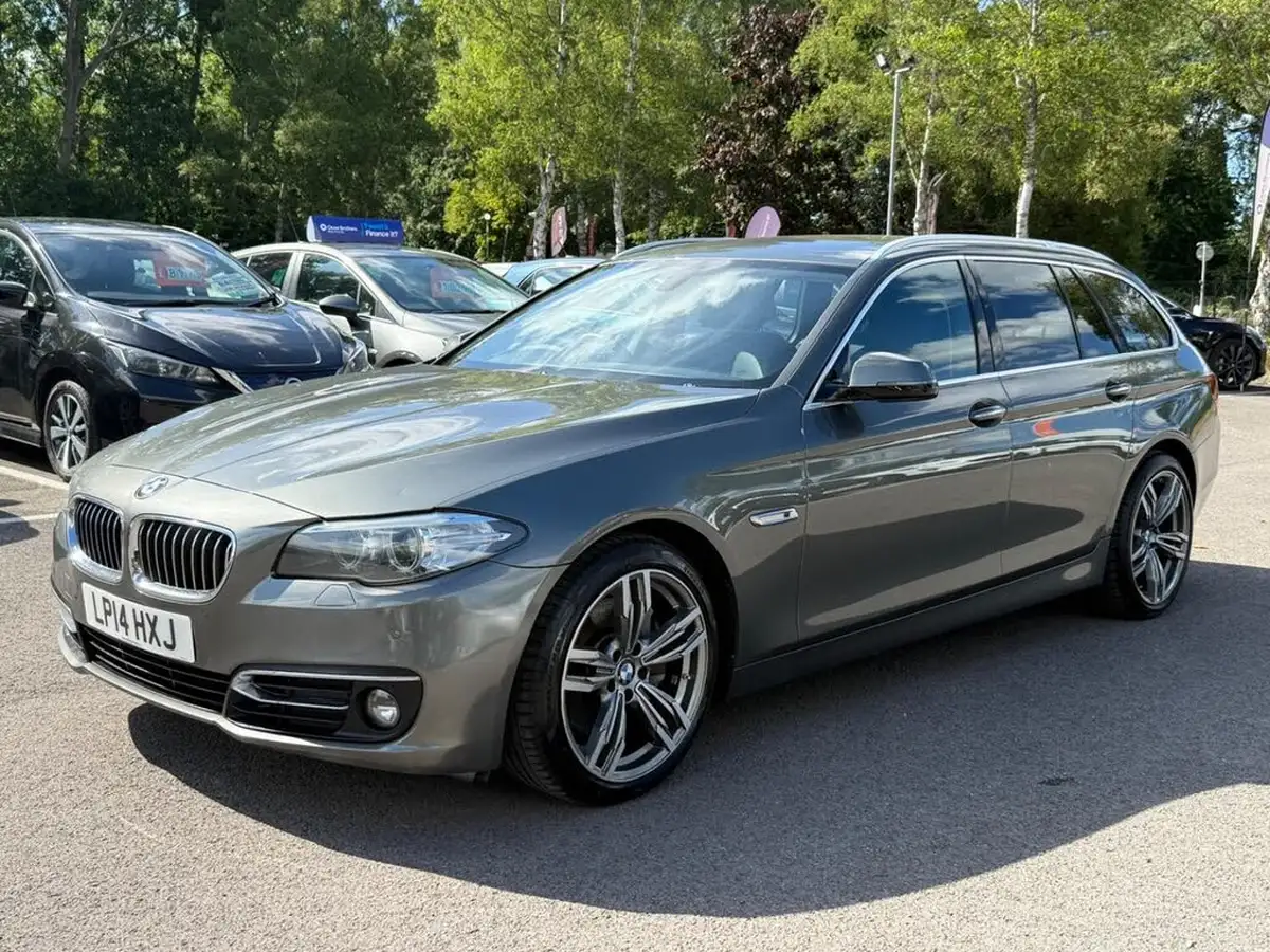 2014-bmw-5-series-30td-530d-luxury-touring-5d-big-38