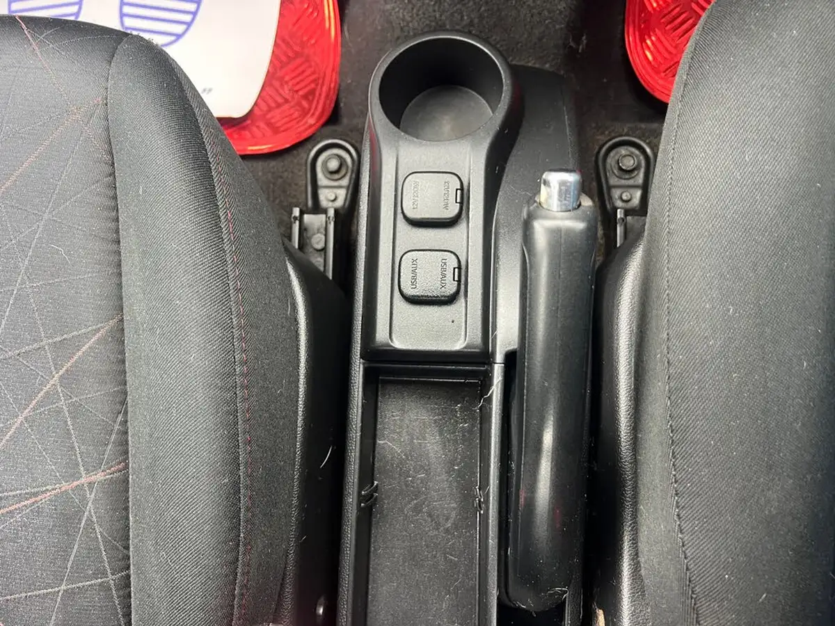 2012-mazda-mazda2-13-ts-air-con-75ps-5d-big-21