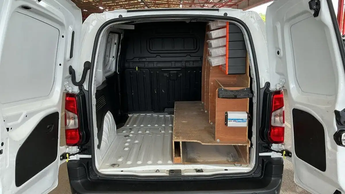 2022-citroen-berlingo-15bluehdi-1000-enterprise-pro-100pseu6d-big-4