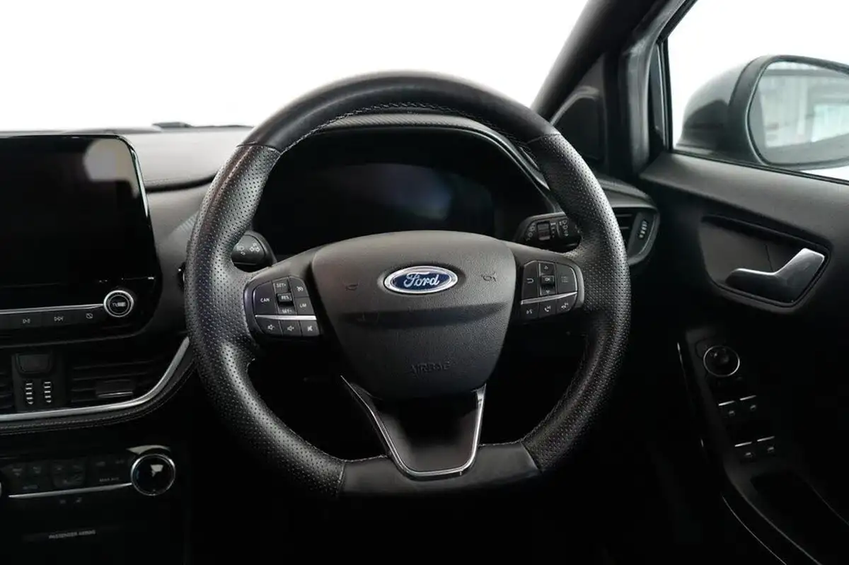 2022-ford-puma-suv-10-st-line-vignale-125ps-big-36