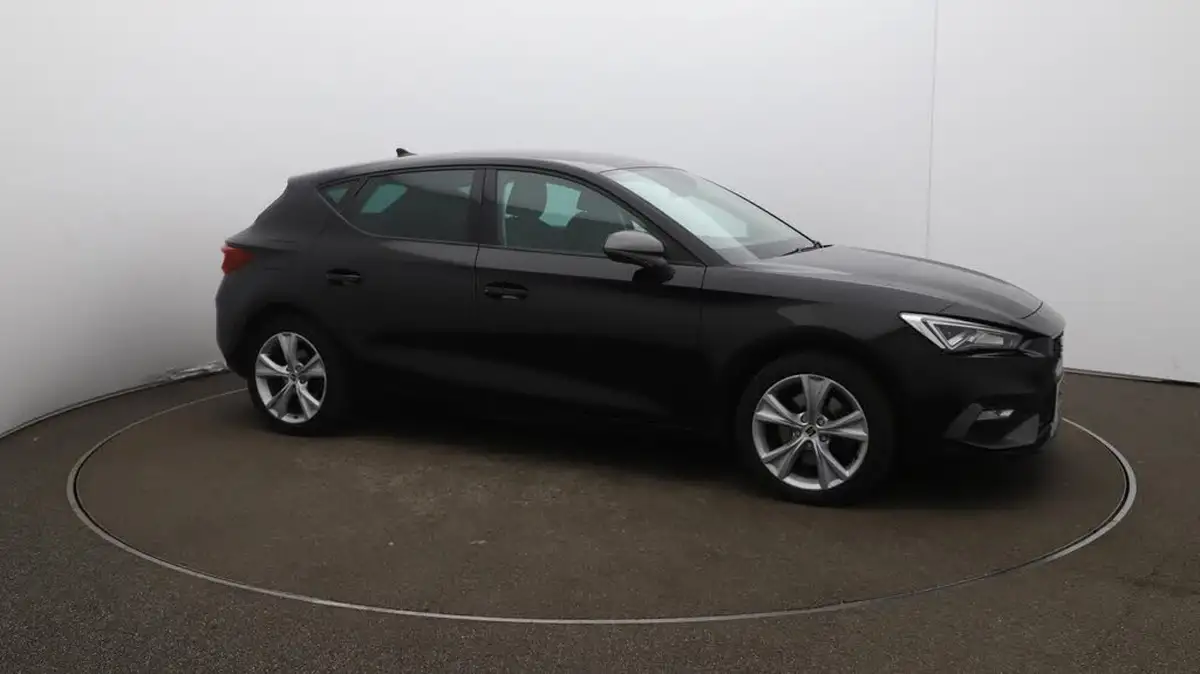 2021-seat-leon-14-e-hybrid-fr-hatchback-big-45