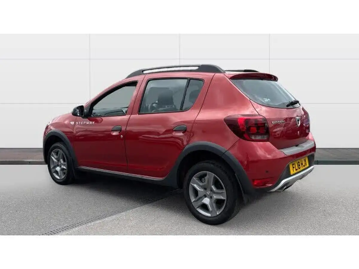 2018-dacia-sandero-stepway-15dci-laureate-big-1