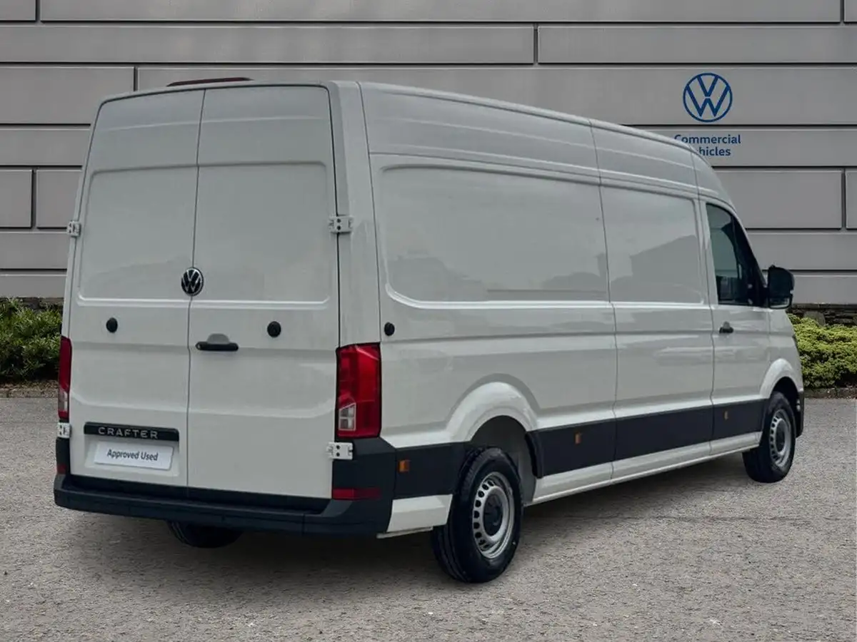 2025-volkswagen-crafter-big-4