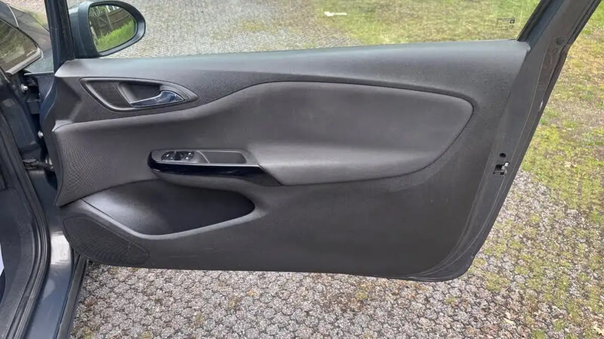 2014-vauxhall-corsa-13cdti-excite-acss-3d-big-23