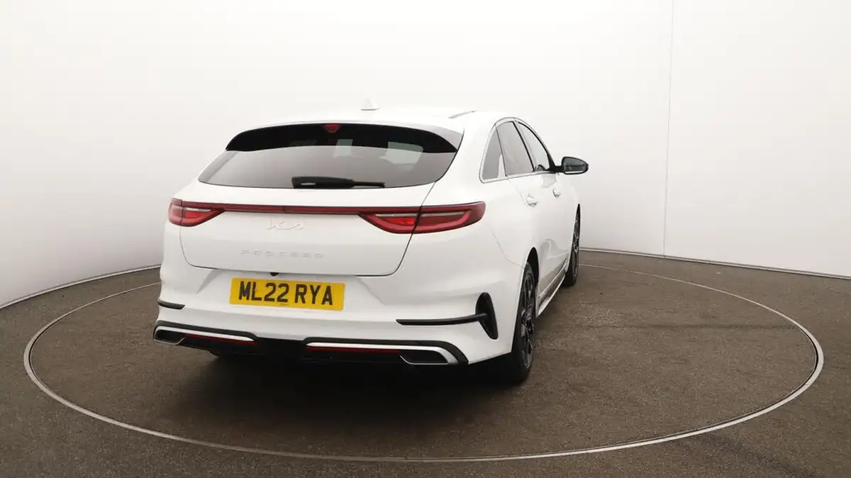 2022-kia-pro-ceed-15-t-gdi-gt-line-big-55